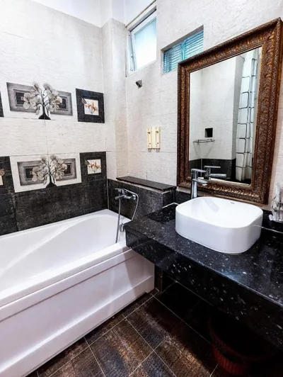 Crown Hotel Bui Vien – 照片 5